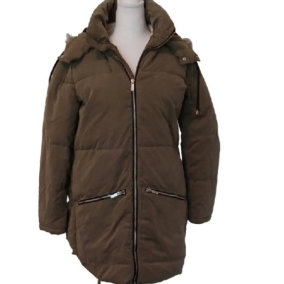 Old Navy Jackets & Blazers - -- Old Navy Women's Olive Puffer Jacket Size Medium